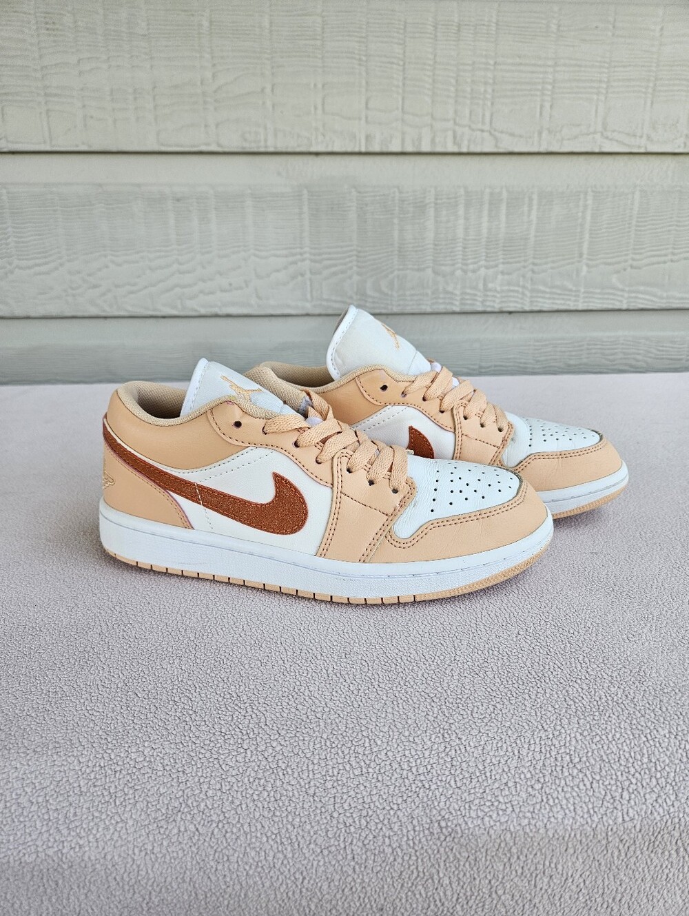 Nike Air Jordan 1 Low Sunset Haze Women SZ 6.5 Sneakers White Leather DC0774-801